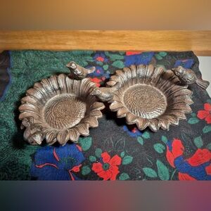 Rustic Cast Iron Sunflower Garden Decor - Mini Birdbath, Bird Feed Dish, Ashtray
